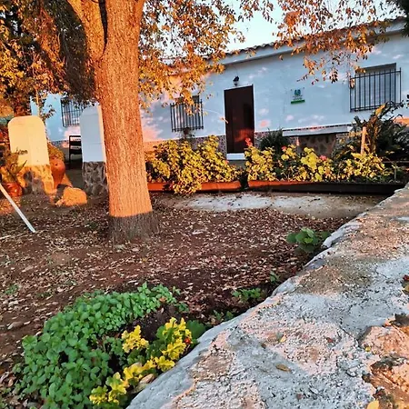 Casa El Tio Juan * Cumbres de San Bartolome
